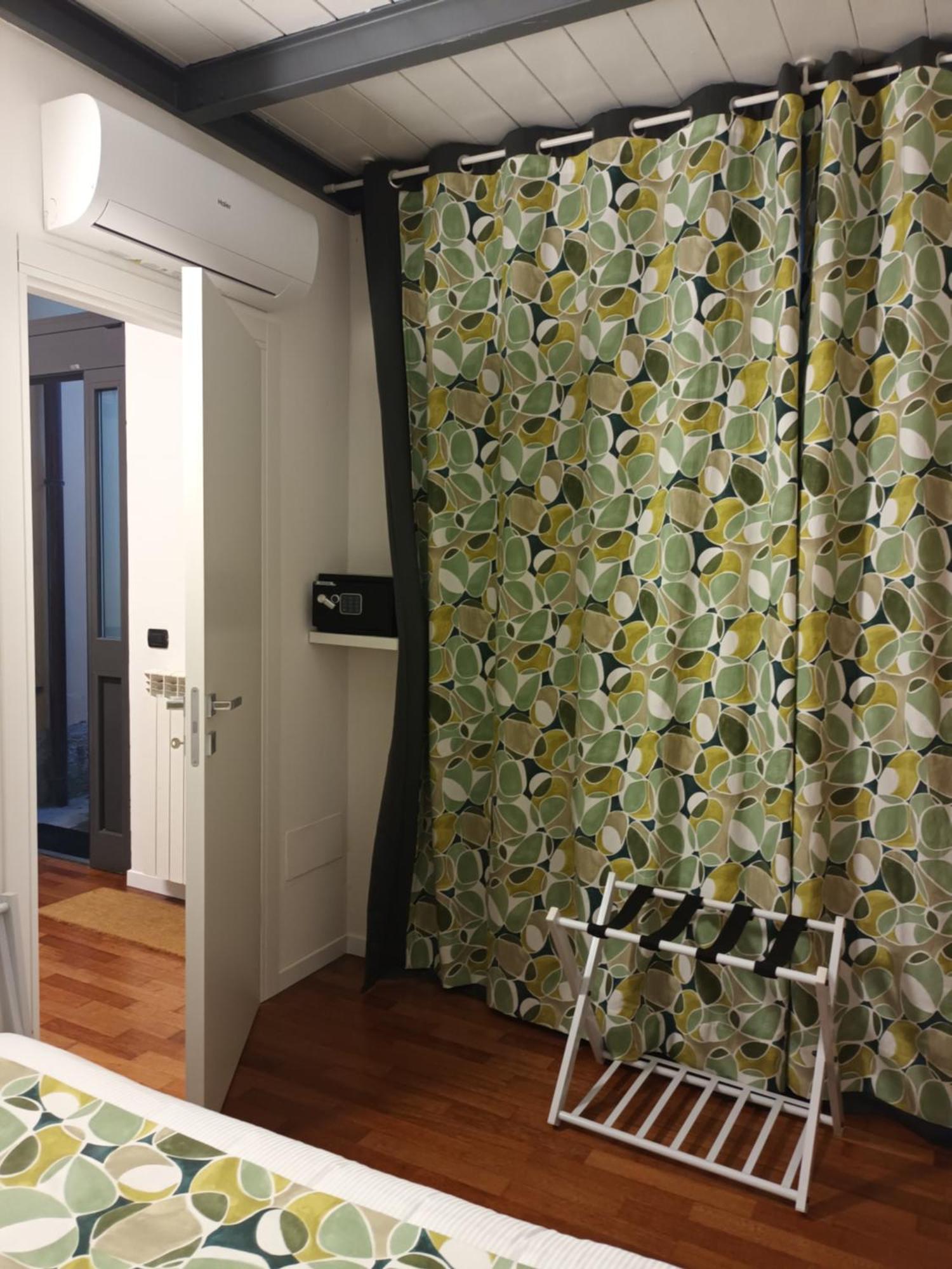 Mini Loft Torre San Vitale Комо Экстерьер фото